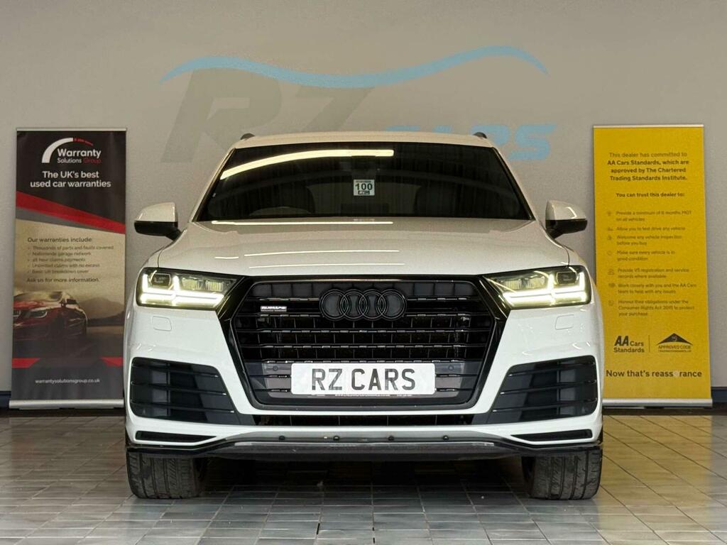 Audi Q7 Estate Silver #10