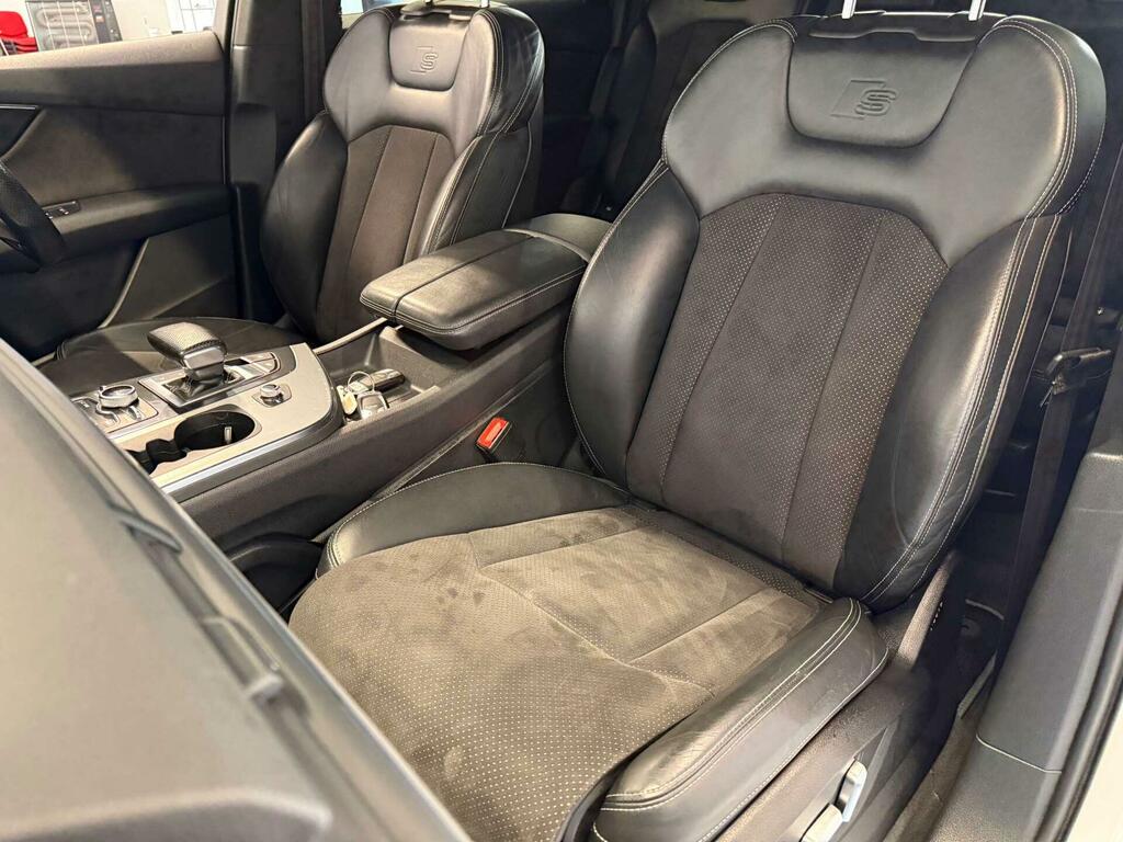 Audi Q7 Estate Silver #21