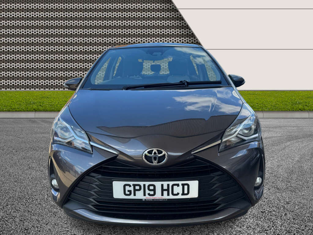 Toyota Yaris 1.5 Yaris Icon Tech Vvt-i Grey