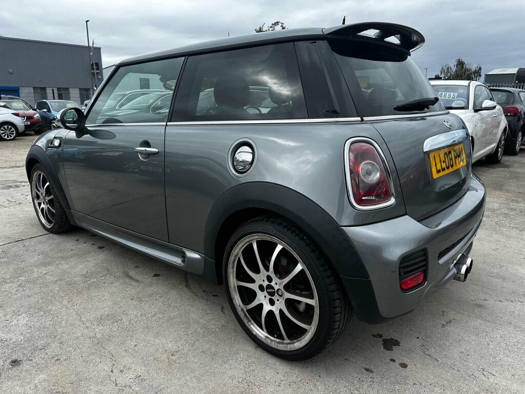 Mini Hatch 1.6L Cooper D Hatchback Euro 4 White #8