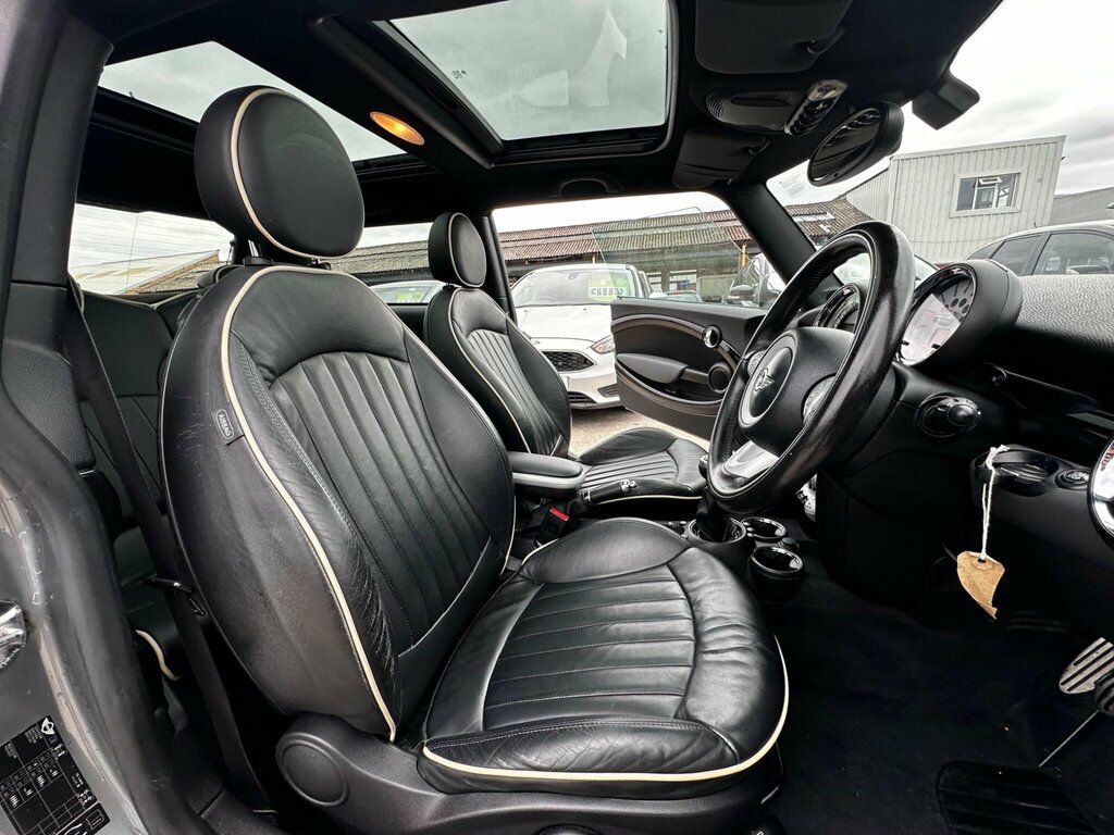 Mini Hatch 1.6L Cooper D Hatchback Euro 4 White #15