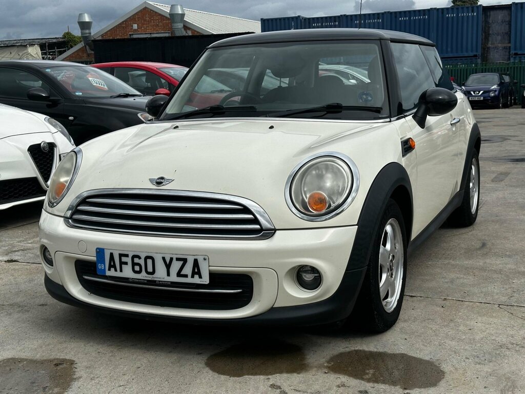 Mini Hatch 1.6 Cooper Euro 5 AF60YZA White #2
