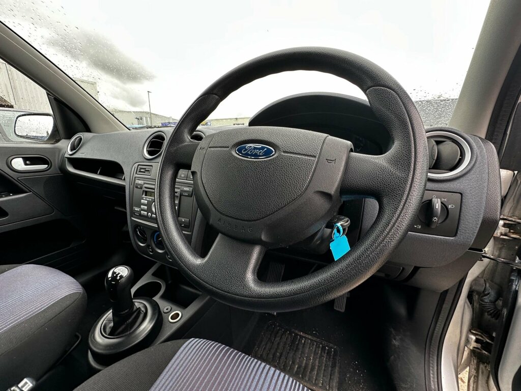 Ford Fusion Hatchback 1.6 Zetec 200959 Grey #14
