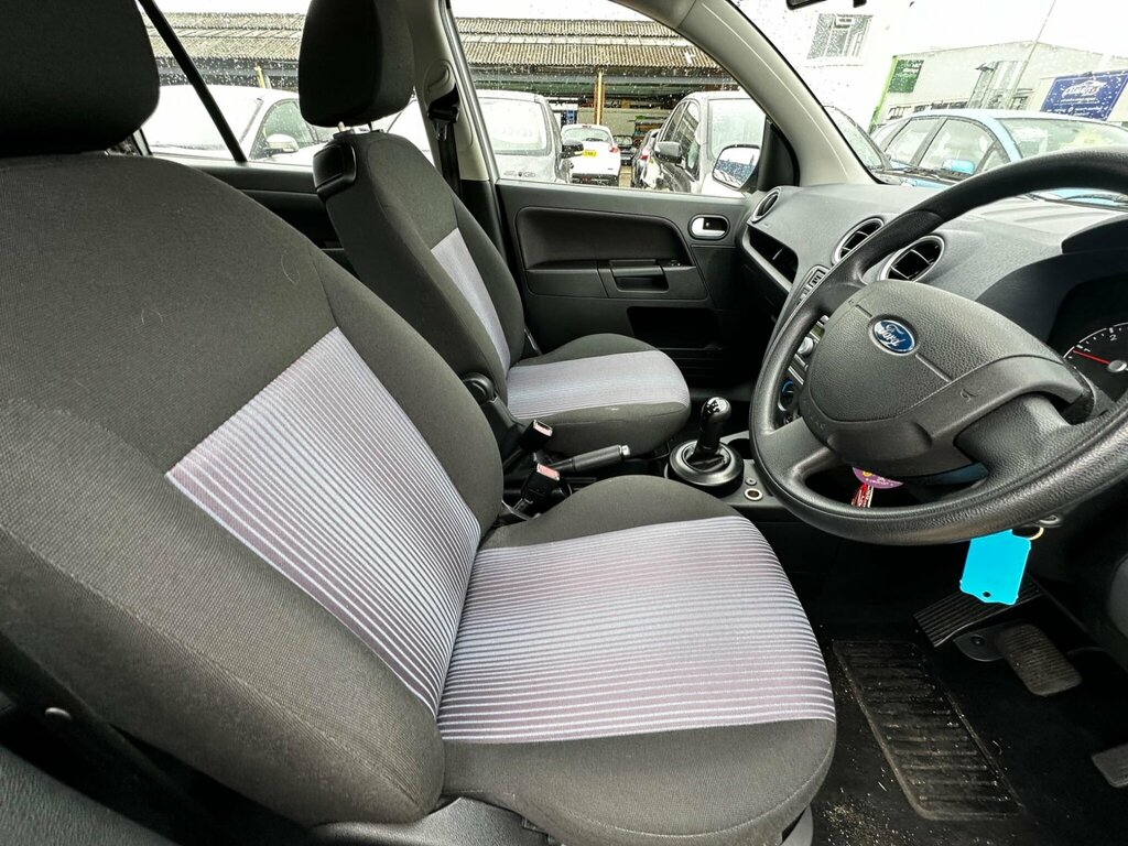 Ford Fusion Hatchback 1.6 Zetec 200959 Grey #19