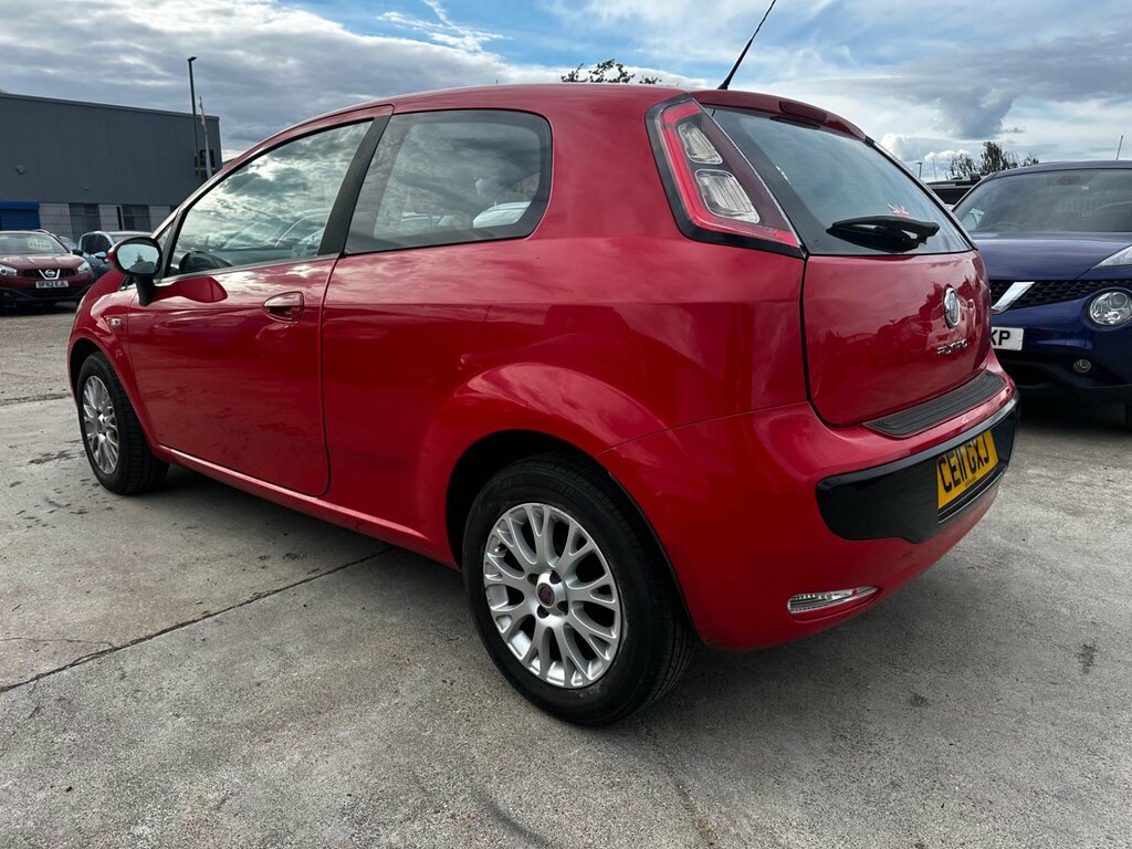 Fiat Punto Evo Active White #8