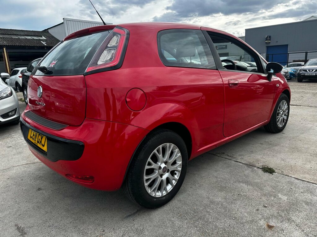 Fiat Punto Evo Active White #7