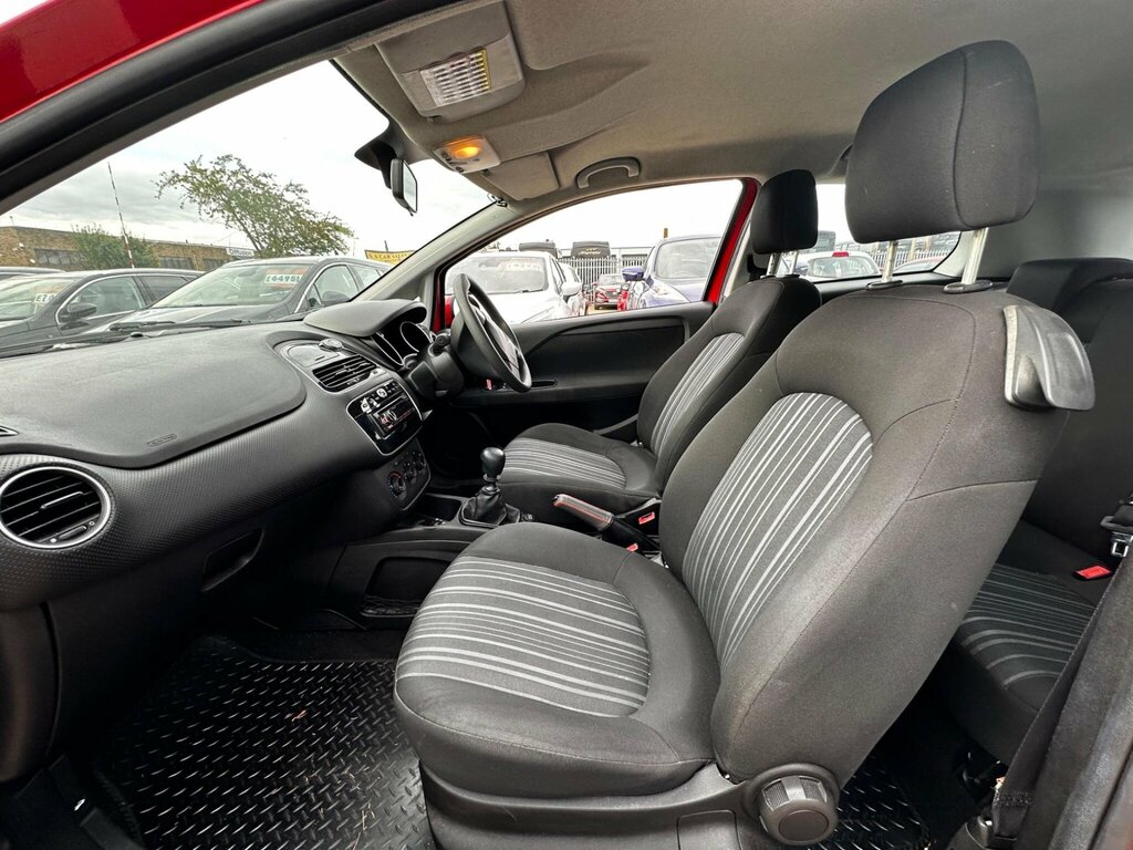 Fiat Punto Evo Active White #21