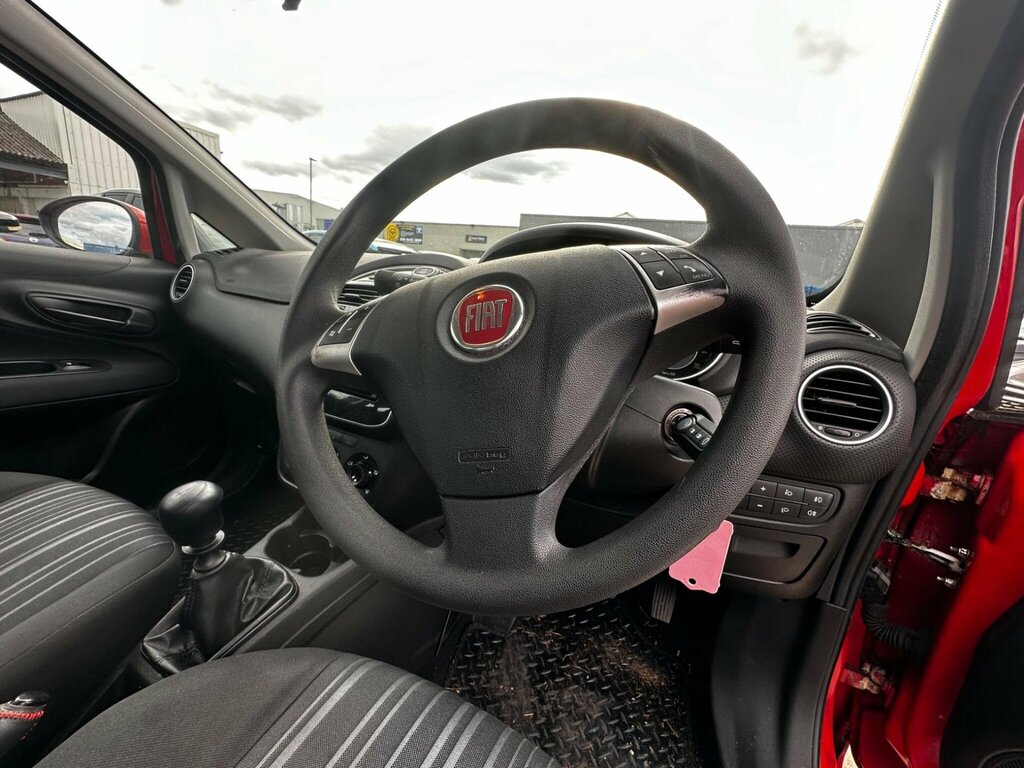 Fiat Punto Evo Active White #12