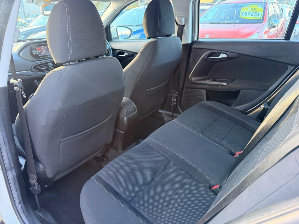 Fiat Tipo Hatchback 1.4 Mpi Easy Plus Euro 6 201666 Black #14