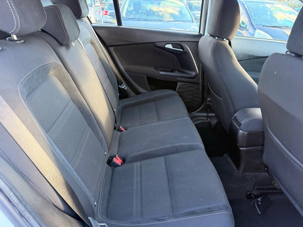 Fiat Tipo Hatchback 1.4 Mpi Easy Plus Euro 6 201666 Black #21