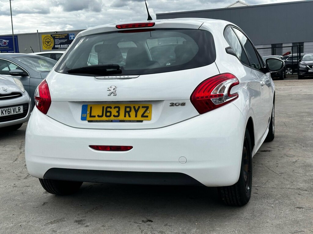 Peugeot 208 1.0 Vti Access Euro 5 White #4