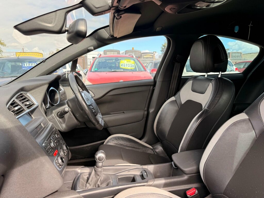 Citroen DS4 2.0 Hdi Dstyle 134 Bhp Purple #14