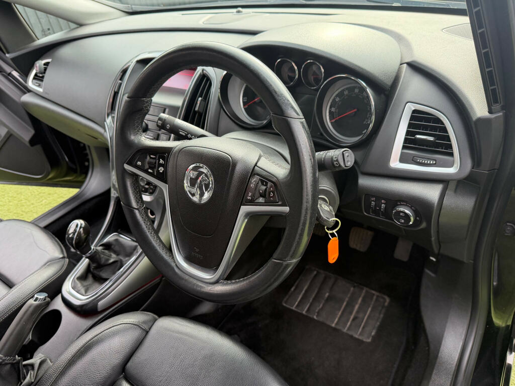 Vauxhall Astra 2.0 Cdti Ecoflex Elite Hatchback VX14MDK Black #3