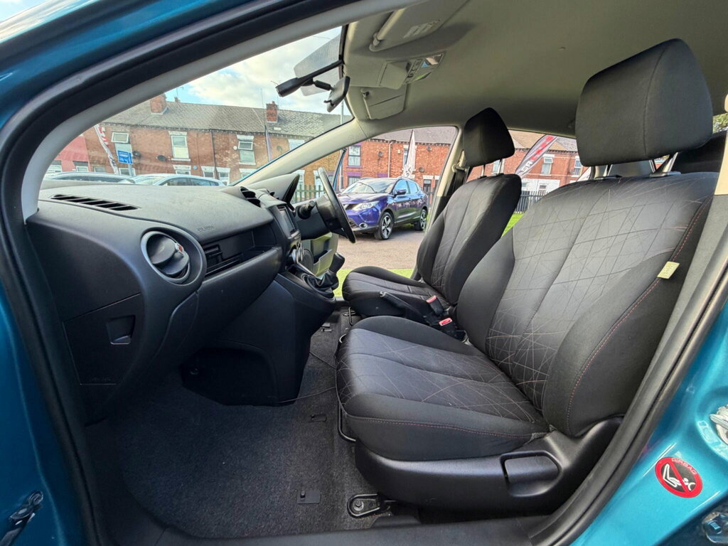 Mazda 2 Zda Mazda2 1.3 Ts Euro 5 Ac Black #26