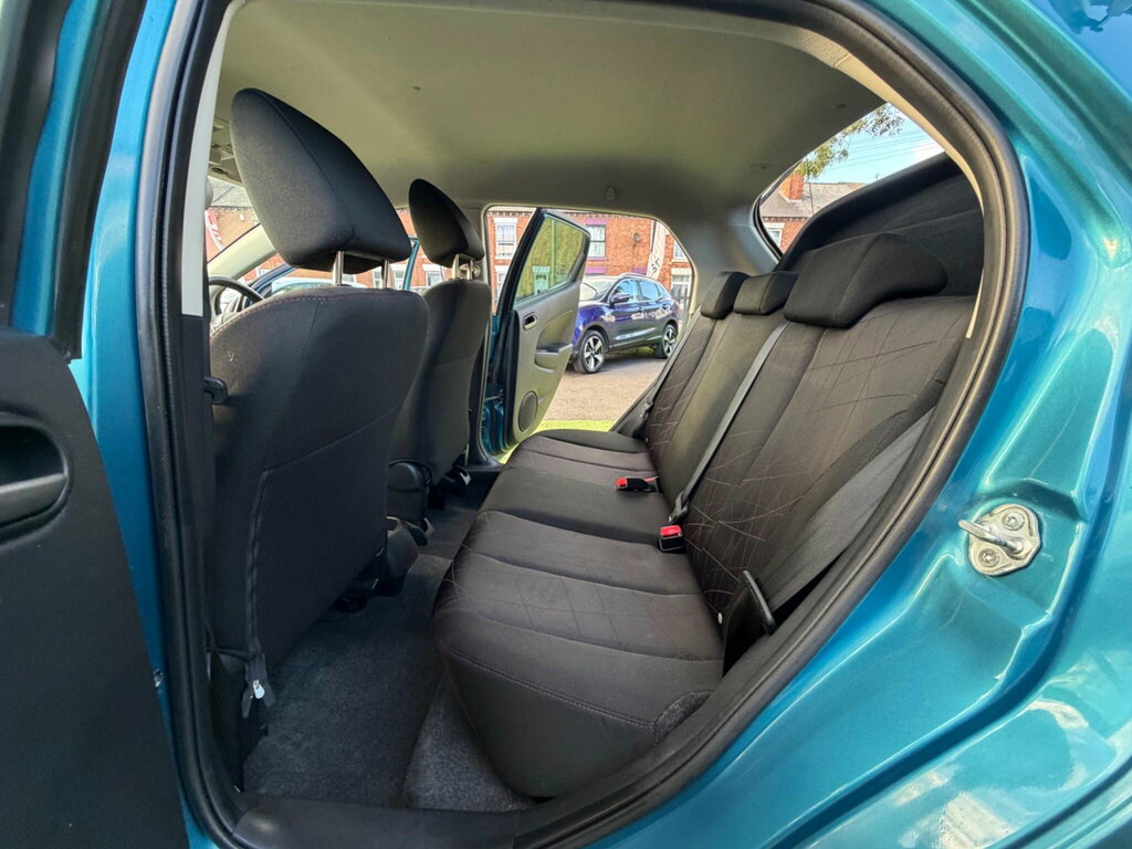 Mazda 2 Zda Mazda2 1.3 Ts Euro 5 Ac Black #25