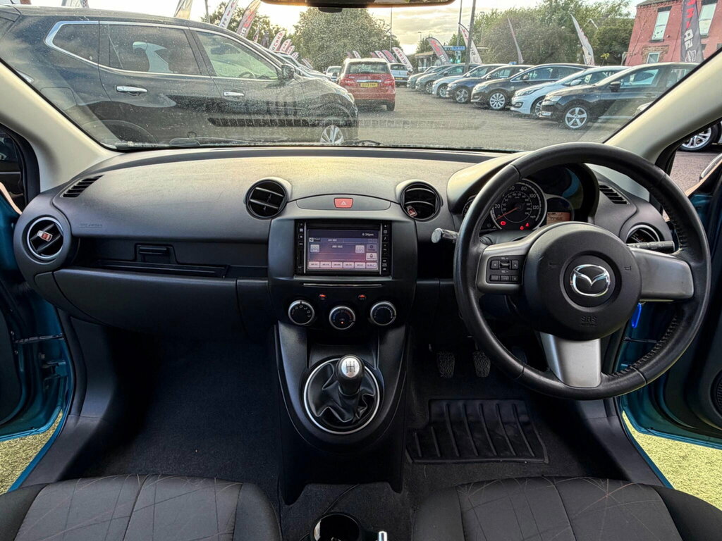 Mazda 2 Zda Mazda2 1.3 Ts Euro 5 Ac Black #31