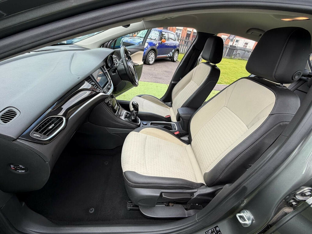 Vauxhall Astra  Silver #27