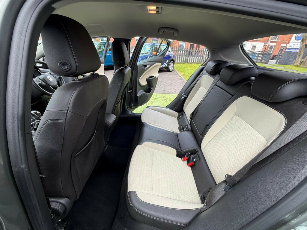 Vauxhall Astra  Silver #25