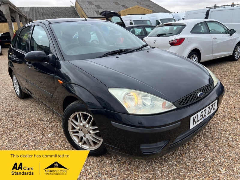 Ford Focus LX Black