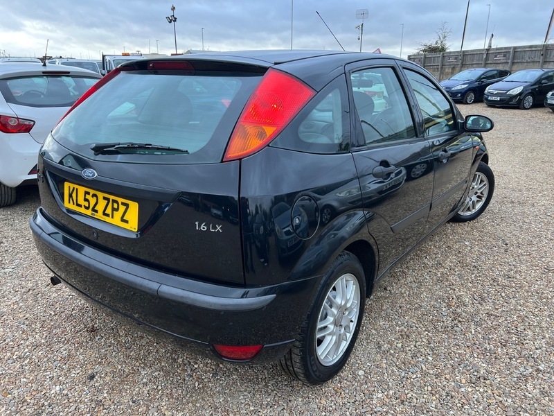 Ford Focus 1.6I 16V Black #8