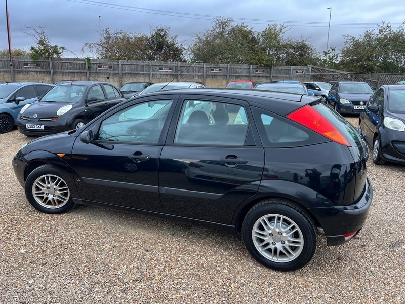 Ford Focus 1.6I 16V Black #21