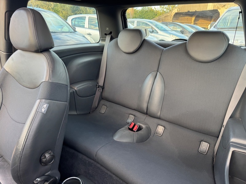 Mini Hatch 2005 1.6 Cooper Hatchback Euro 4 Silver #28
