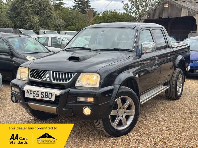 Mitsubishi L200 4Wd Lwb 4Life Animal Black