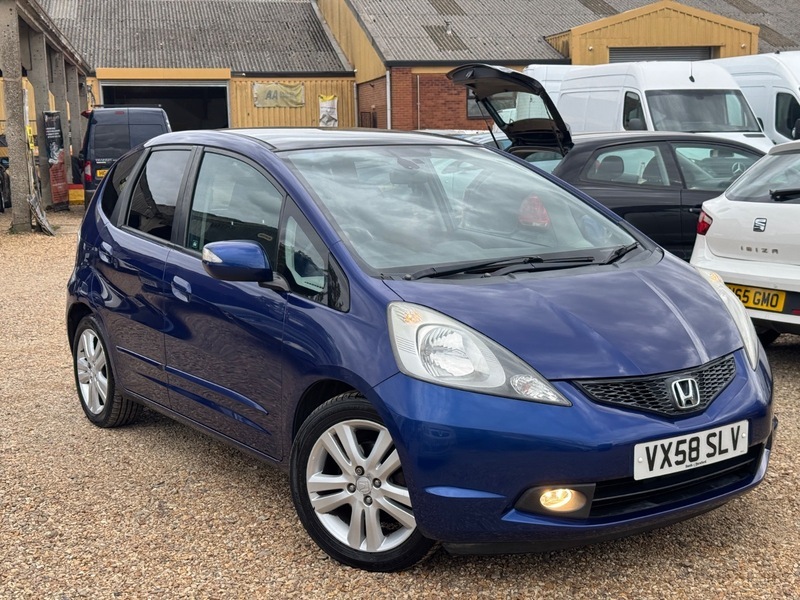 Honda Jazz 1.3 I-vtec Es 98 Bhp Red #11