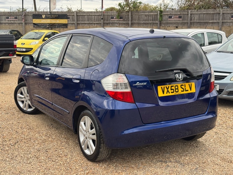 Honda Jazz 1.3 I-vtec Es 98 Bhp Red #13