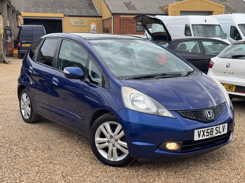Honda Jazz 1.3 I-vtec Es 98 Bhp Red #12