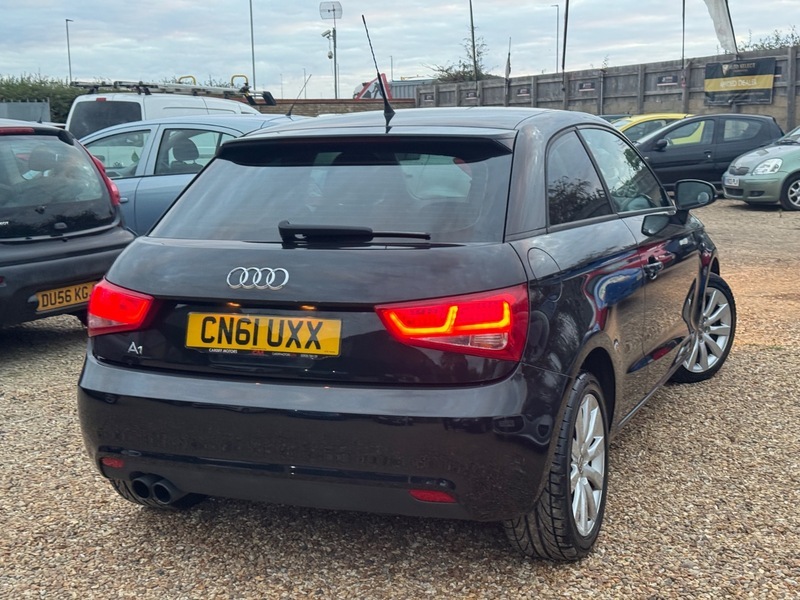 Audi A1 1.4 Tfsi Sport Euro 5 Ss Black #17