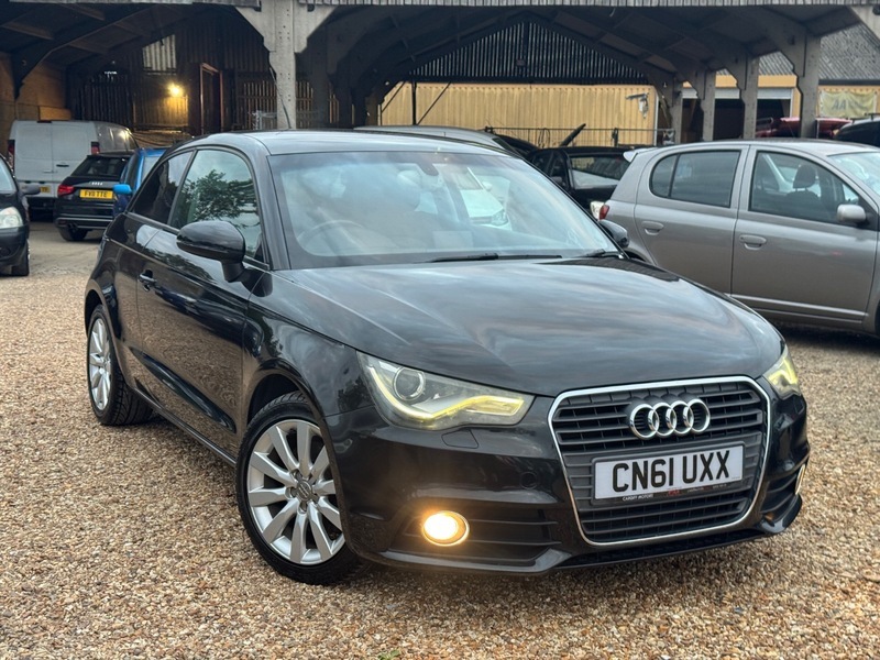 Audi A1 1.4 Tfsi Sport Euro 5 Ss Black #10
