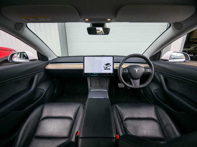Tesla Model 3 2020 Dual Motor Performance Saloon White #3