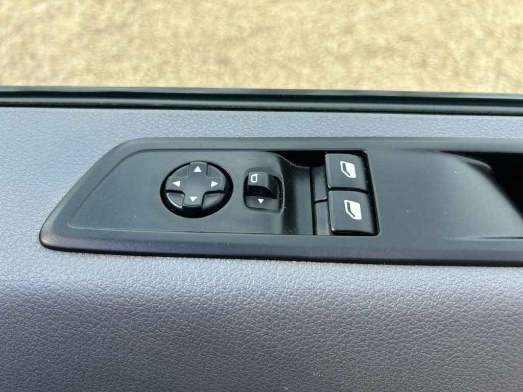 Peugeot Expert Manual Grey #8