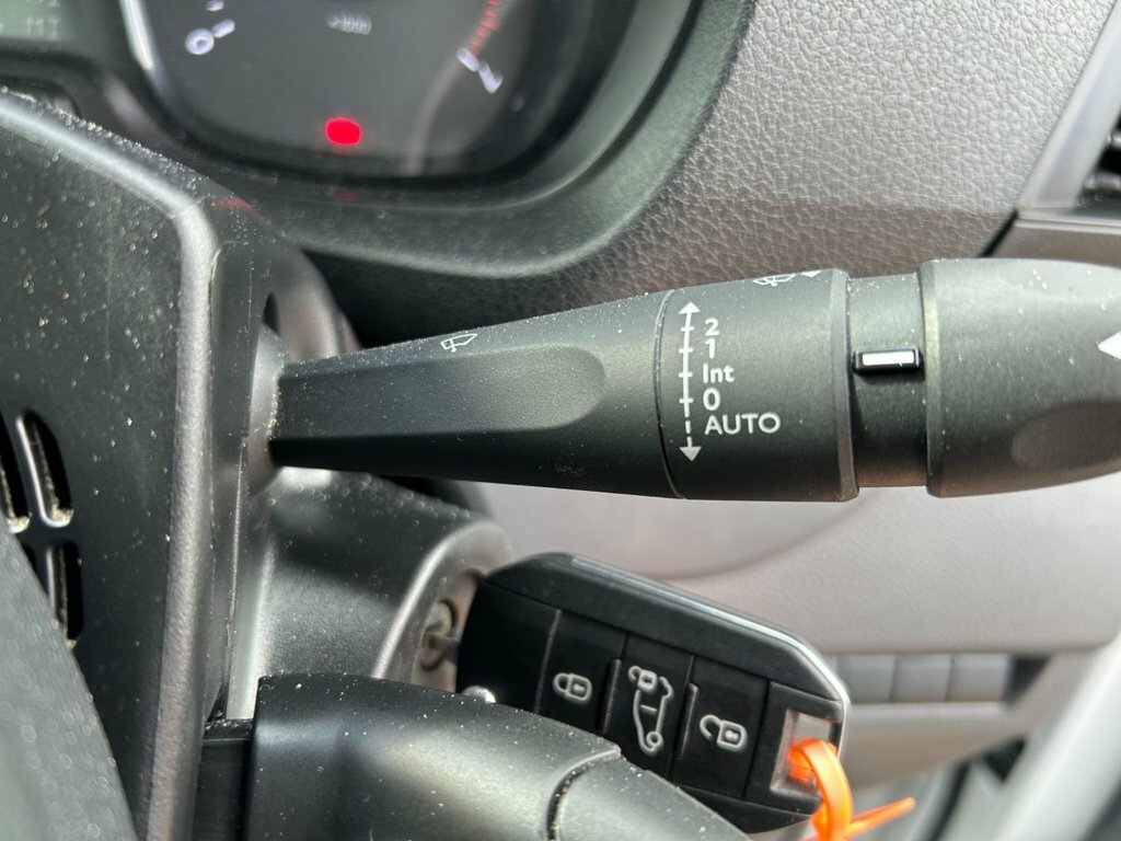 Peugeot Expert Manual Grey #10