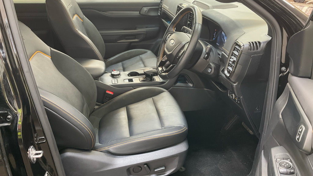 Ford Ranger Pick Up Double Cab Wildtrak 2.0 Ecoblue 205 Grey #1