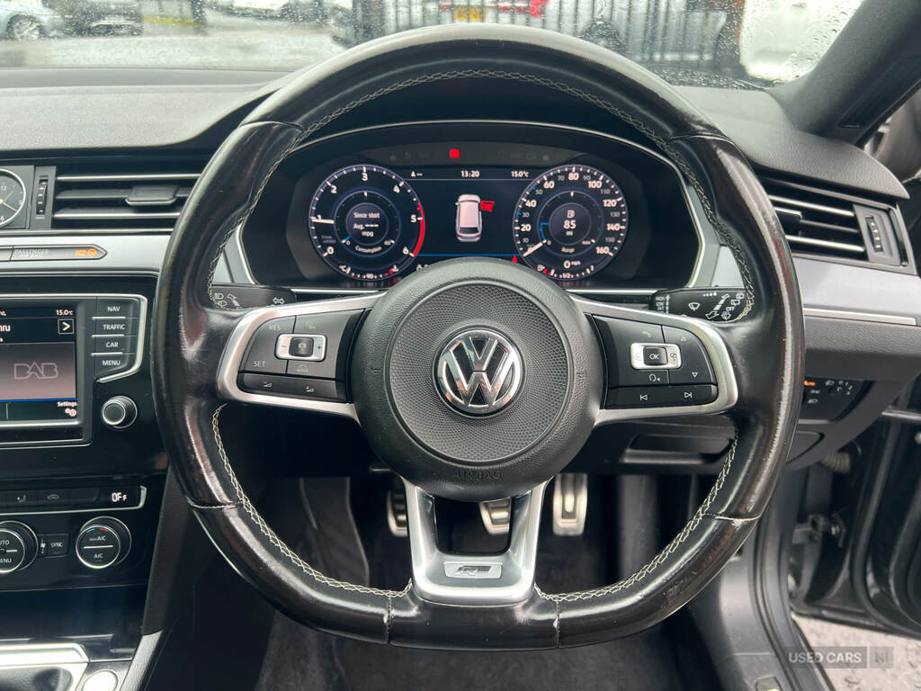 Volkswagen Passat Grey #12