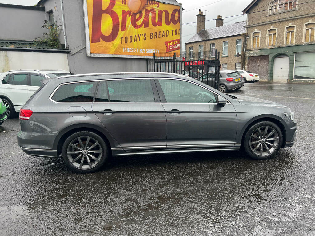 Volkswagen Passat 2.0 Tdi Scr 190 R-line Grey #6