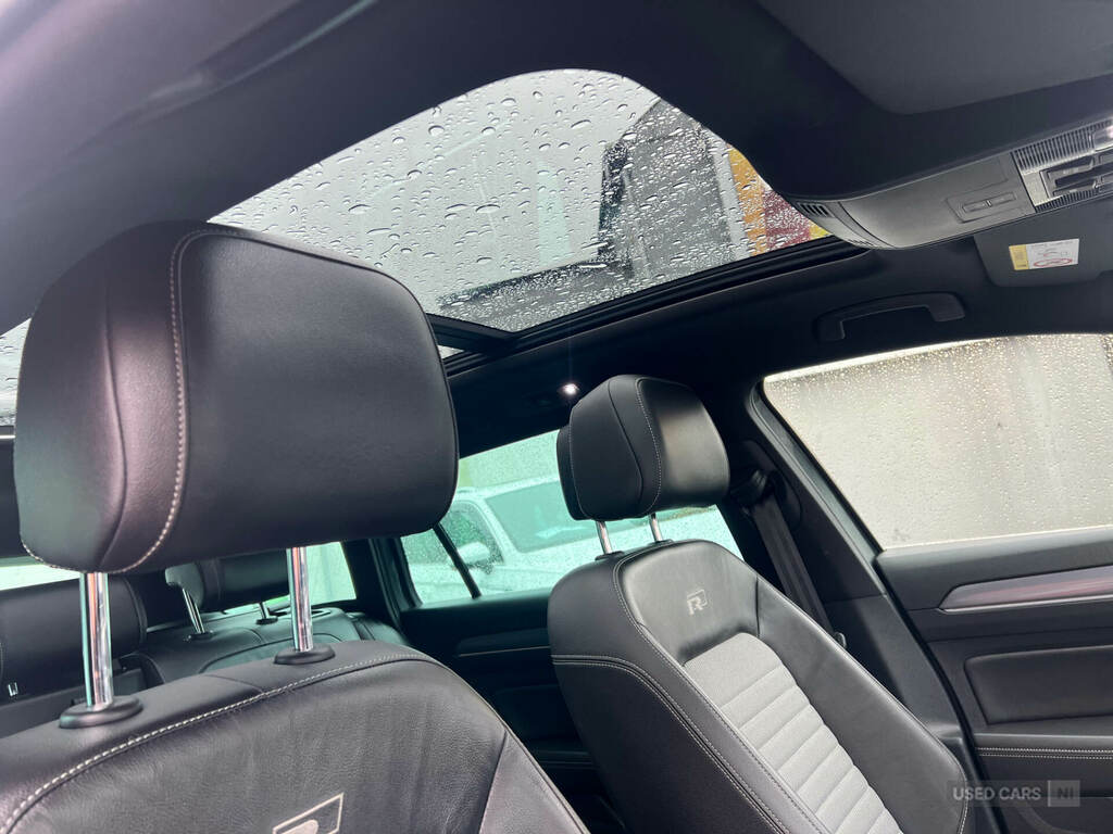 Volkswagen Passat Grey #9