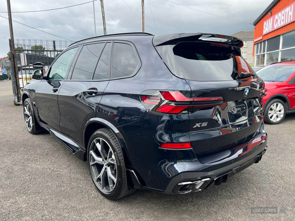 BMW X5 Xdrive40d Mht M Sport Black #3