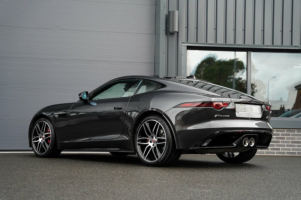 Jaguar F-Type V6 Chequered Flag Grey #4