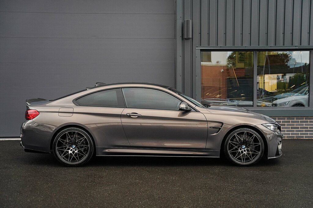 BMW M4 Biturbo Competition Beige #4