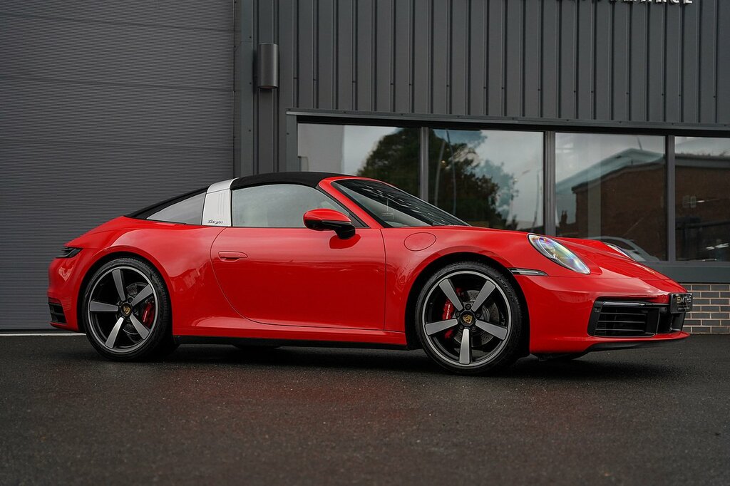 Porsche 911 Targa 4 Gts Grey #43