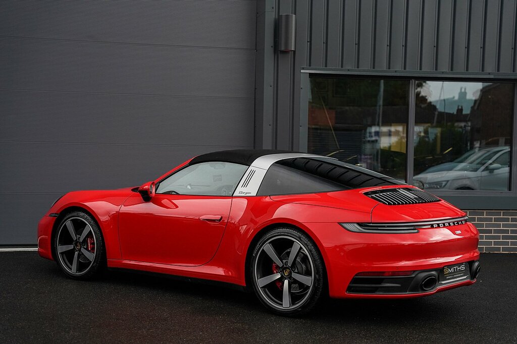 Porsche 911 Targa 4 Gts Grey #44