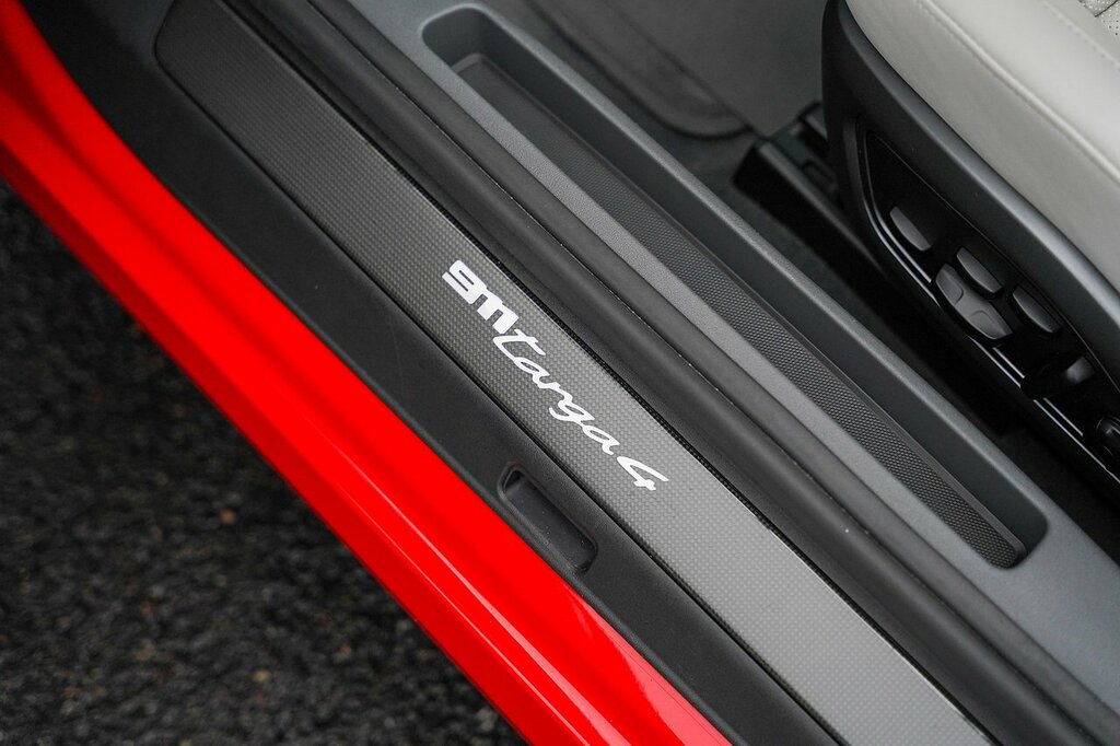 Porsche 911 Targa 4 Gts Grey #36