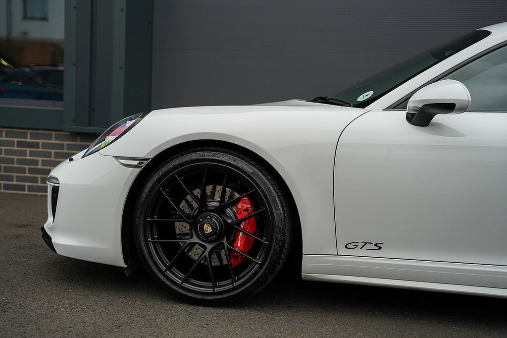 Porsche 911 Carrera Gts S-a 2017 Red #9