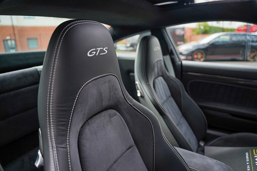 Porsche 911 Carrera Gts S-a 2017 Red #28