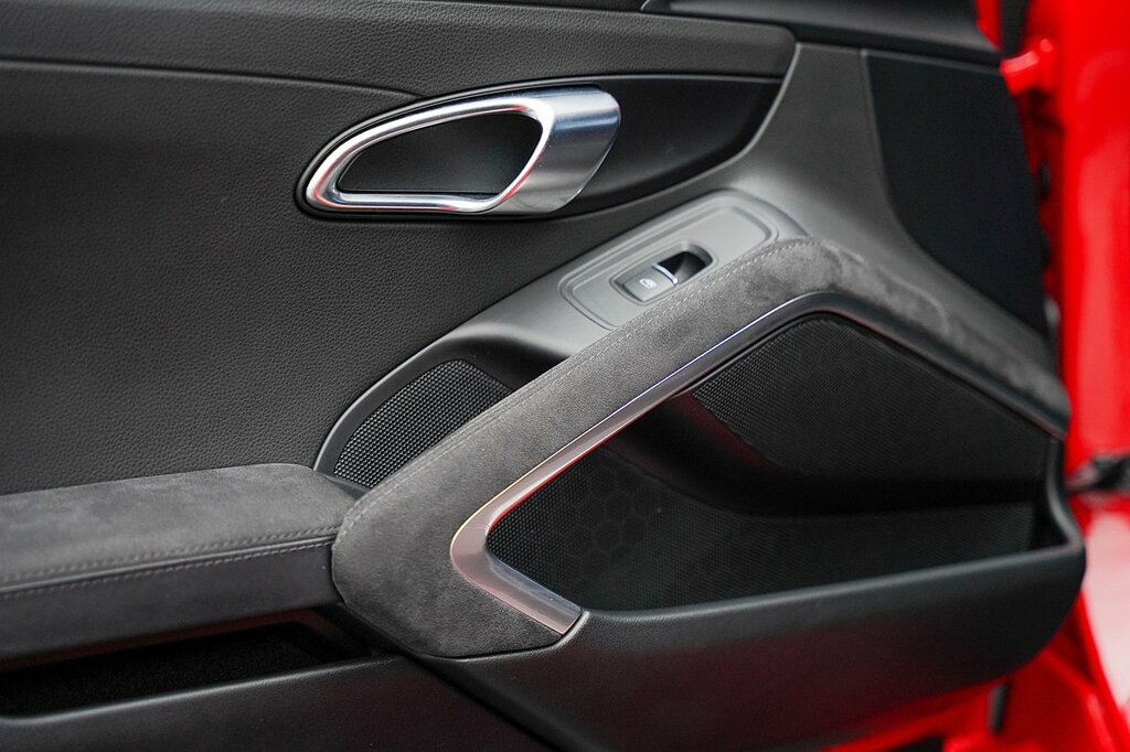 Porsche 718 Cayman Cayman Black #28