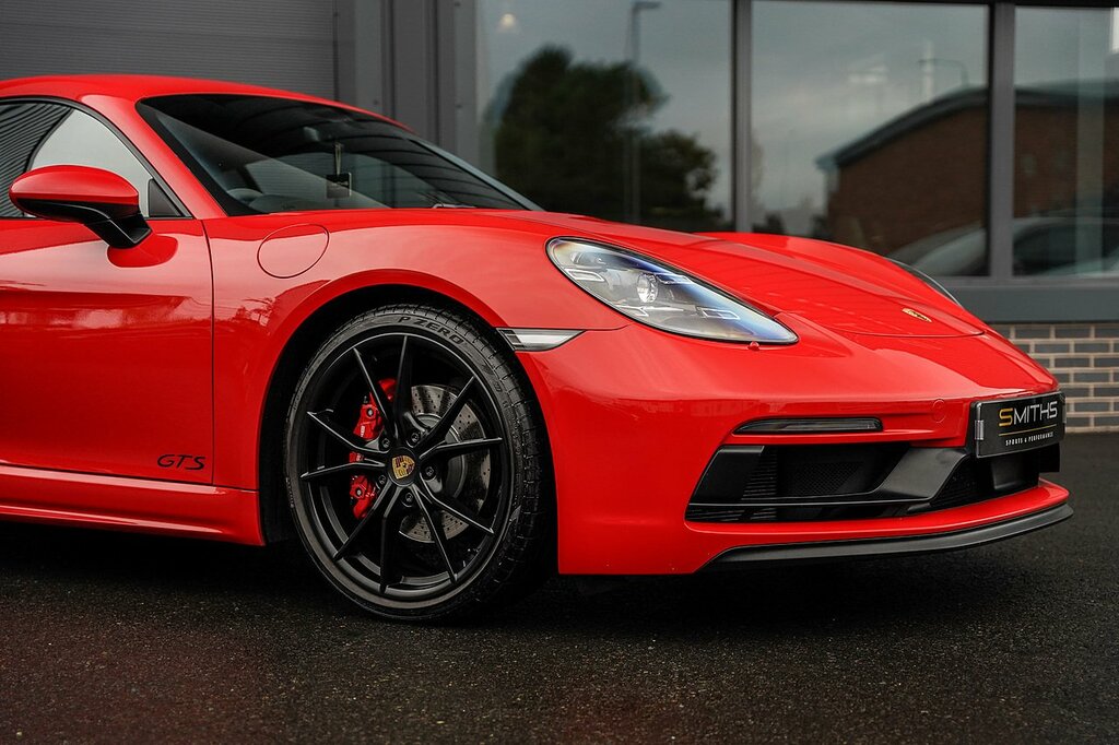 Porsche 718 Cayman Cayman Black #40