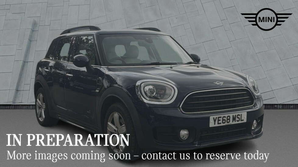 Mini Countryman F60 Mini Cooper D All4 Countryman Blue #2